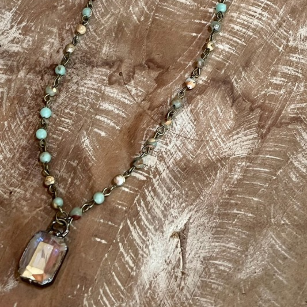 the tina pendant necklace