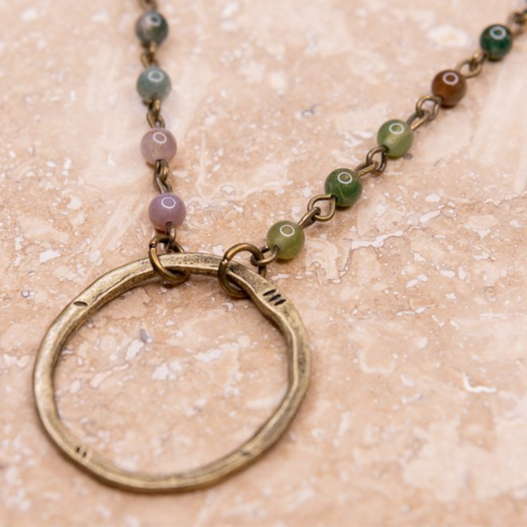 the nora circle necklace