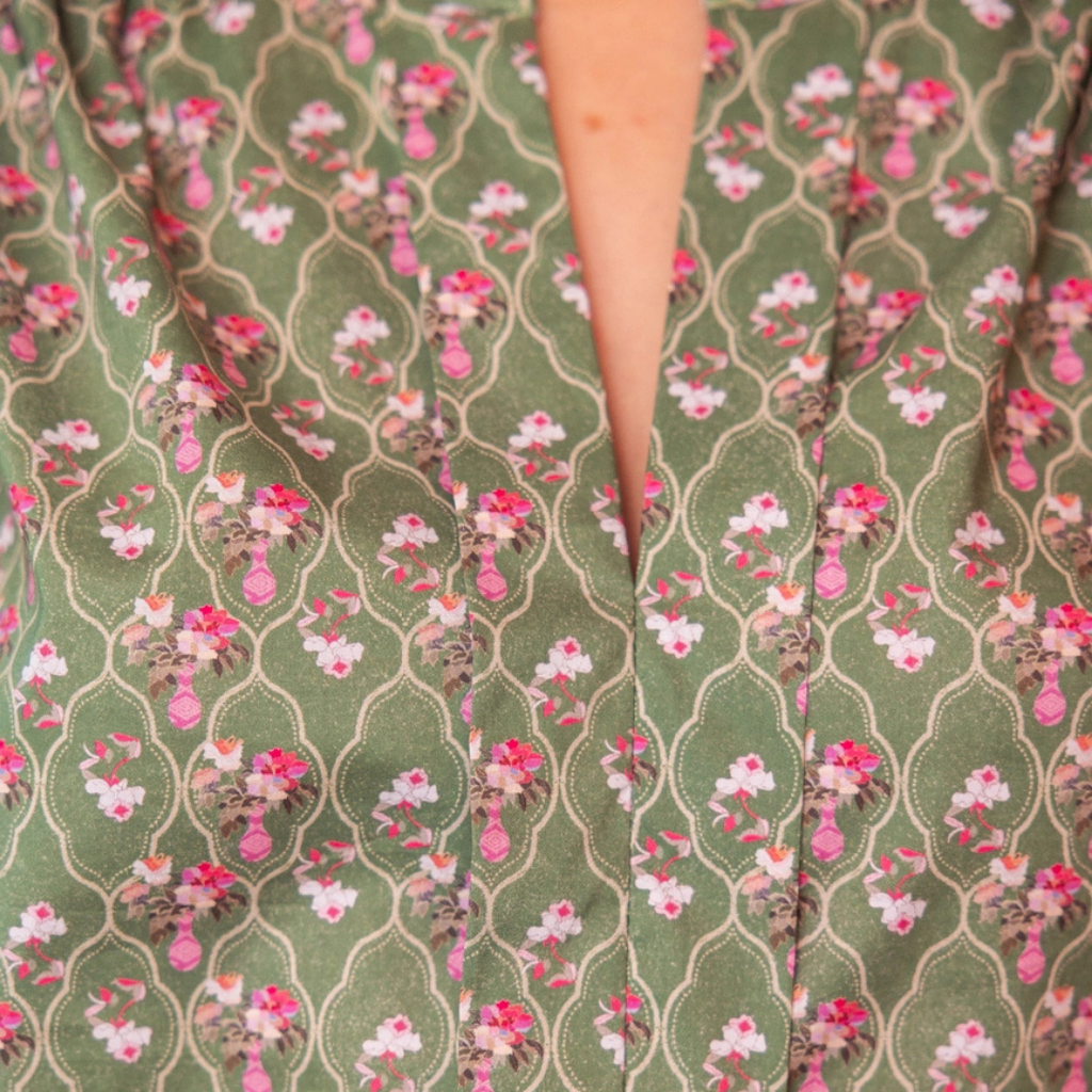 the caytlyn floral top