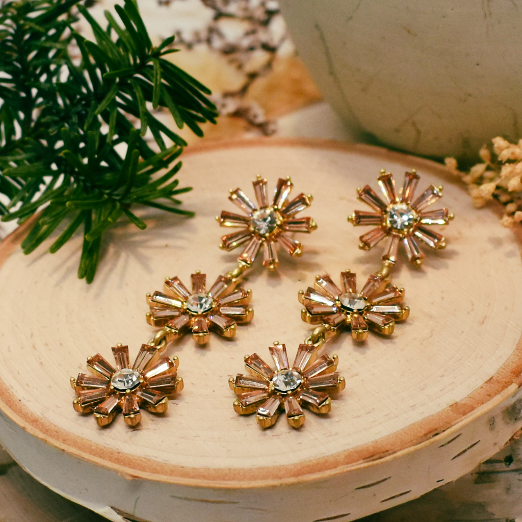 amber tiered flower earrings